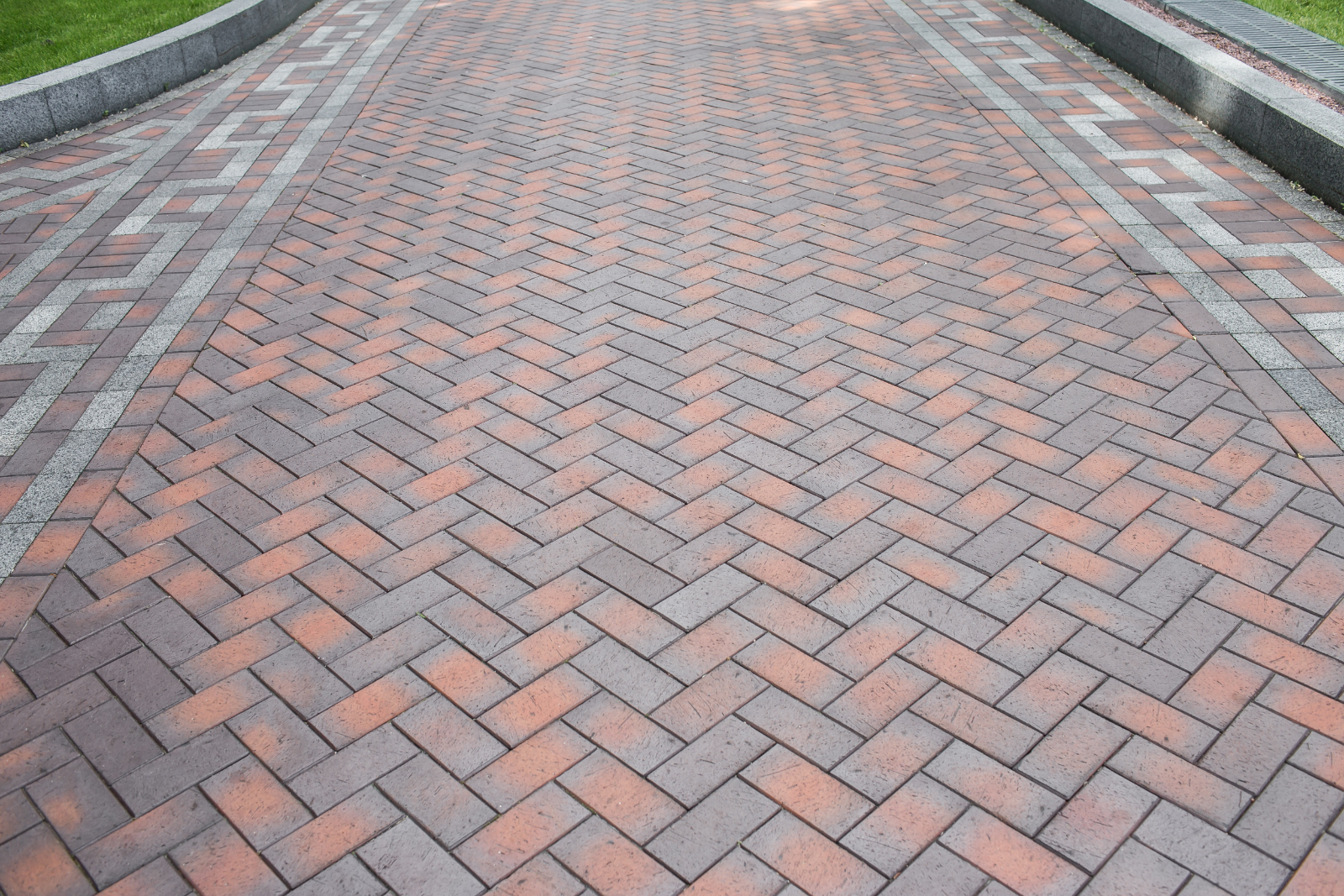 How Long Does It Take To Install Paving? Paving Specialists Working Throughout Southend And Essex