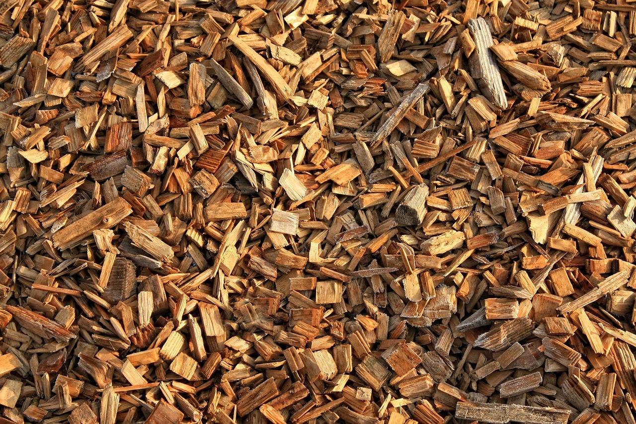 wood-chips examples of hardscapes